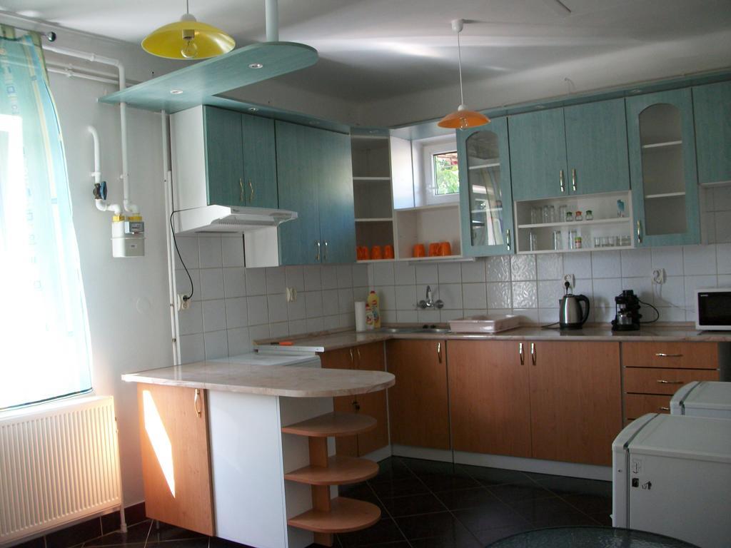 Hotel Éden II. Miskolc Esterno foto