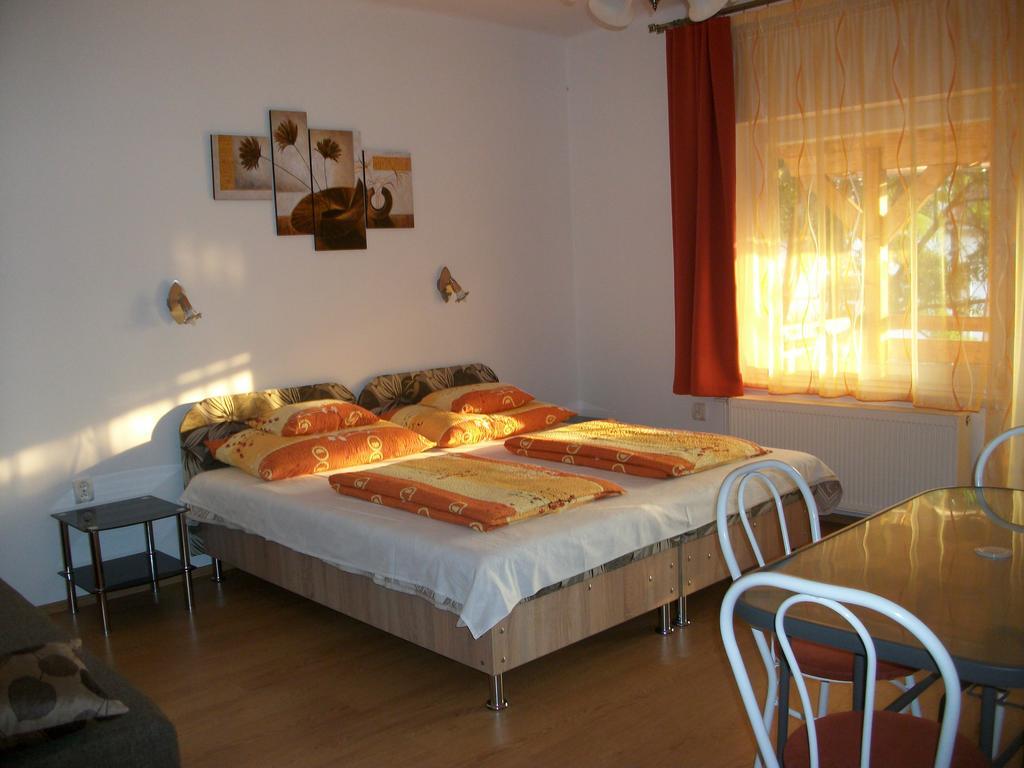 Hotel Éden II. Miskolc Esterno foto