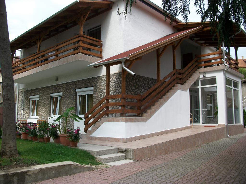 Hotel Éden II. Miskolc Esterno foto